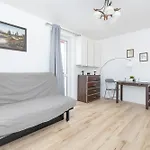 Minimalist One Bedroom Apartment In Krakow Near Wawel By Noclegi Renters