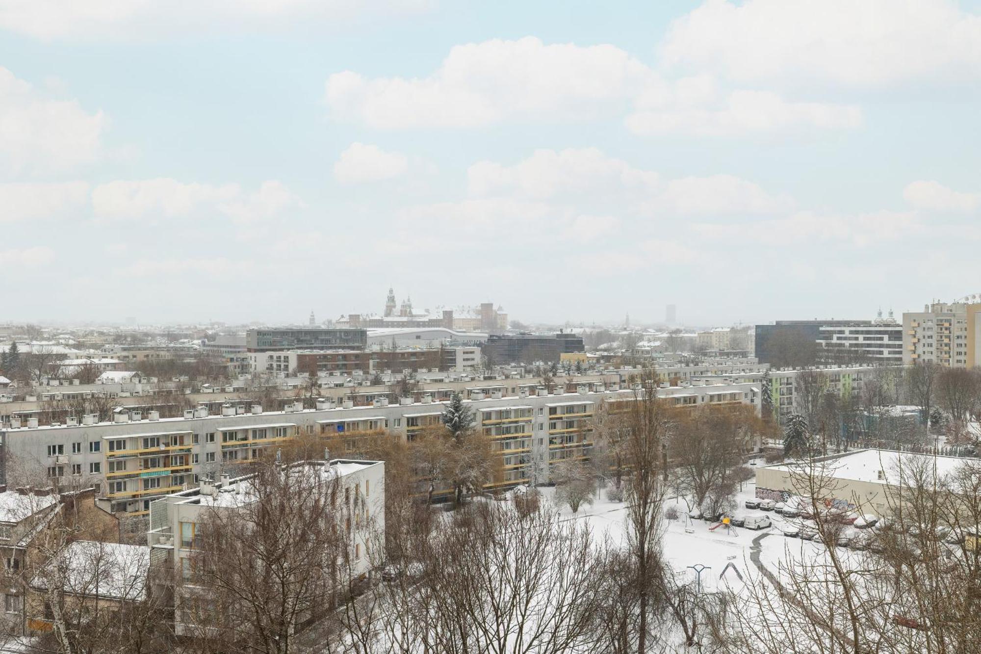 Apartment Minimalist One Bedroom In Near Wawel By Renters Krakau